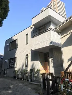 第三小松ビルの外観