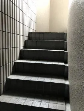 渡辺ビルの外観