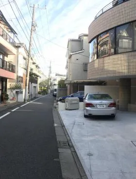 リュベール南青山の外観