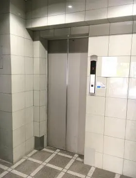 第1東永ビルの外観