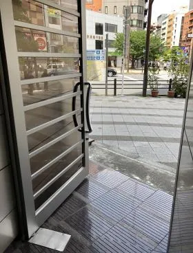 大坂家ビルの外観