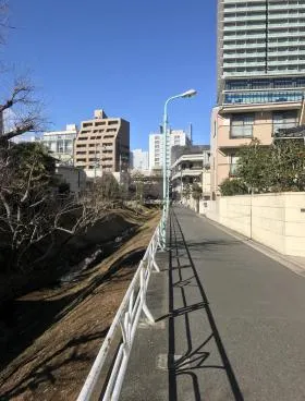 福永ビルの外観