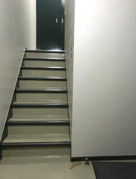 曽根ビルの外観