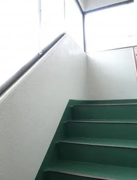 板倉マンションの外観