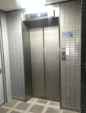 芝尾島ビルの外観