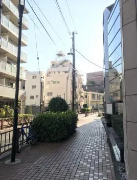 マッシュスクエアビルの外観