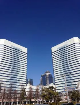 幕張テクノガーデンC棟の外観