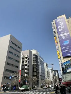 KDKビルの外観