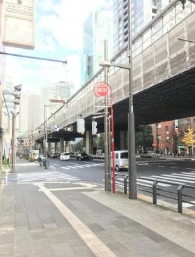 Aruga Roppongiビルの外観