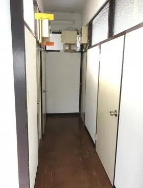 高山ビルの外観