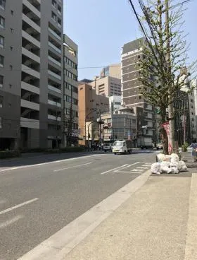 小安ビルの外観