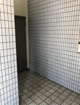 石川ビルの外観