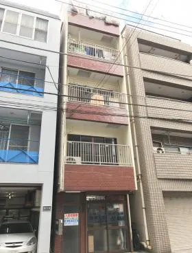 折戸ビルの外観