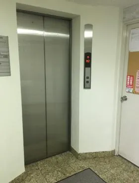 ミユキビルの外観