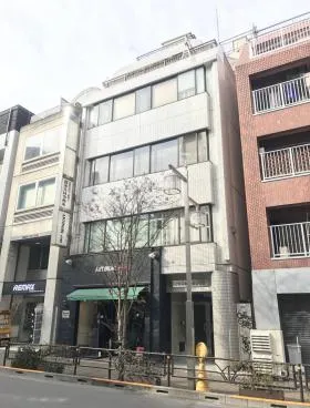 ロハス松濤の外観