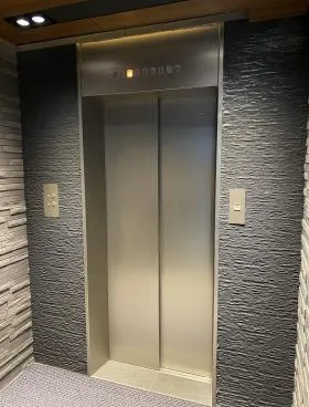 TIビルの外観