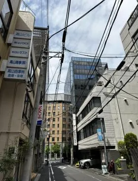 セゾンビル芝大門の外観