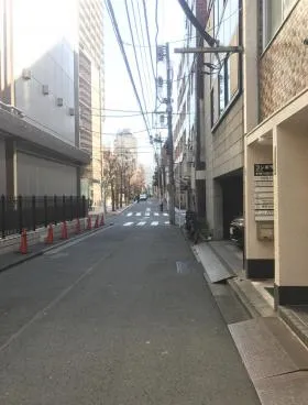 コンポラビルの外観