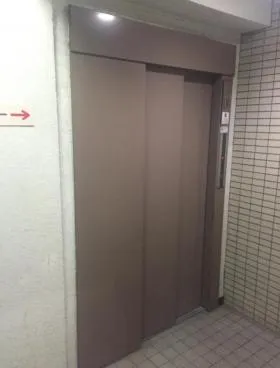 ASビルの外観