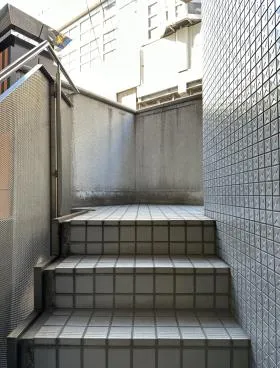 フェスタビルの外観