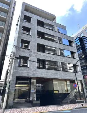 四谷荒木町スクエアビルの外観