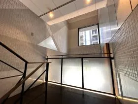 四谷荒木町スクエアビルの外観