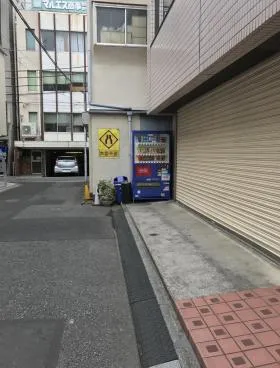 森本ビルの外観