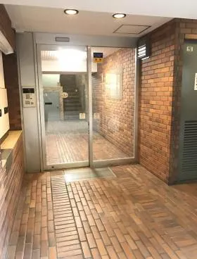 八重洲マンションの外観
