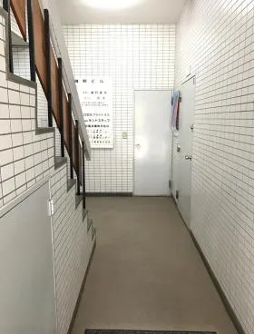 磯野ビルの外観