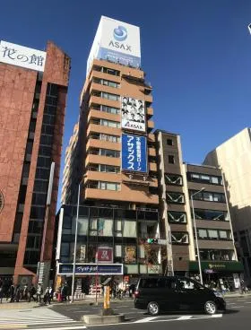 カプリース青山の外観