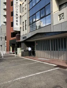 翔侑啓ビルの外観