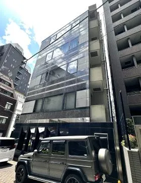 塔文社ビルの外観
