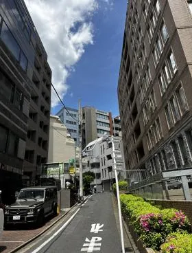 塔文社ビルの外観