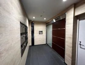 三輪ビルの外観
