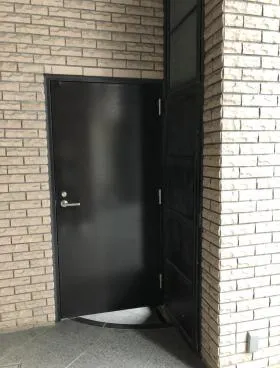 タゴシンビルの外観