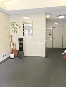正進社ホールディングスビルの外観