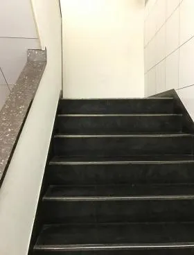 東洋ビルの外観
