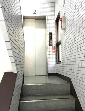 藤間ビルの外観