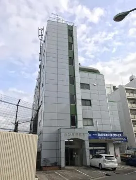 カンバラビルの外観