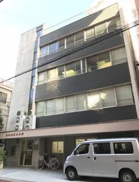 東京紙製品会館の外観