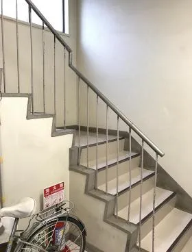 東京紙製品会館の外観