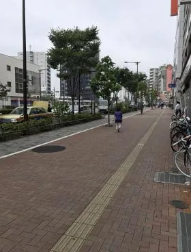 ドーンNSビルの外観