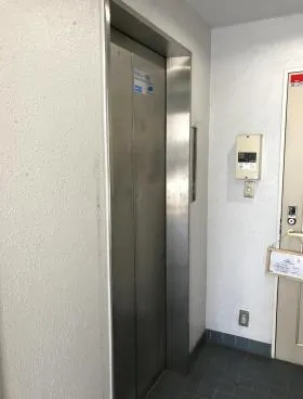 オクト森ビルの外観