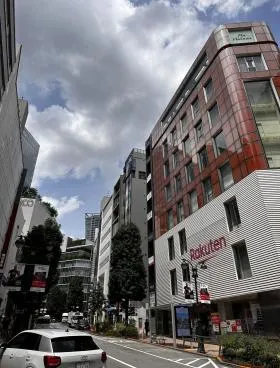 マ・メゾン渋谷公園通りビルの外観