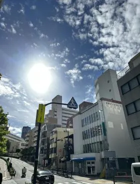上松ビルの外観