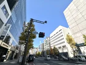 新宿野村證券ビルの外観