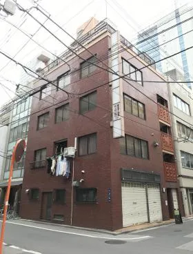パークリーガル上野(関根)の外観