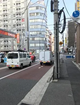 孝和ビルの外観
