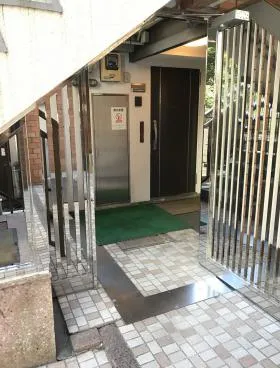 バルミー赤坂の外観