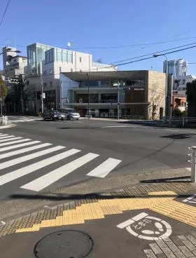パレス青山の外観